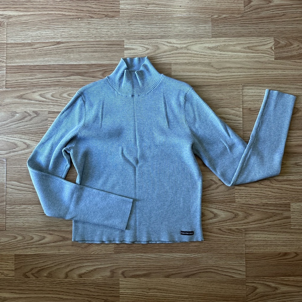 Calvin Klein Jeans Light Gray Turtleneck Sweater